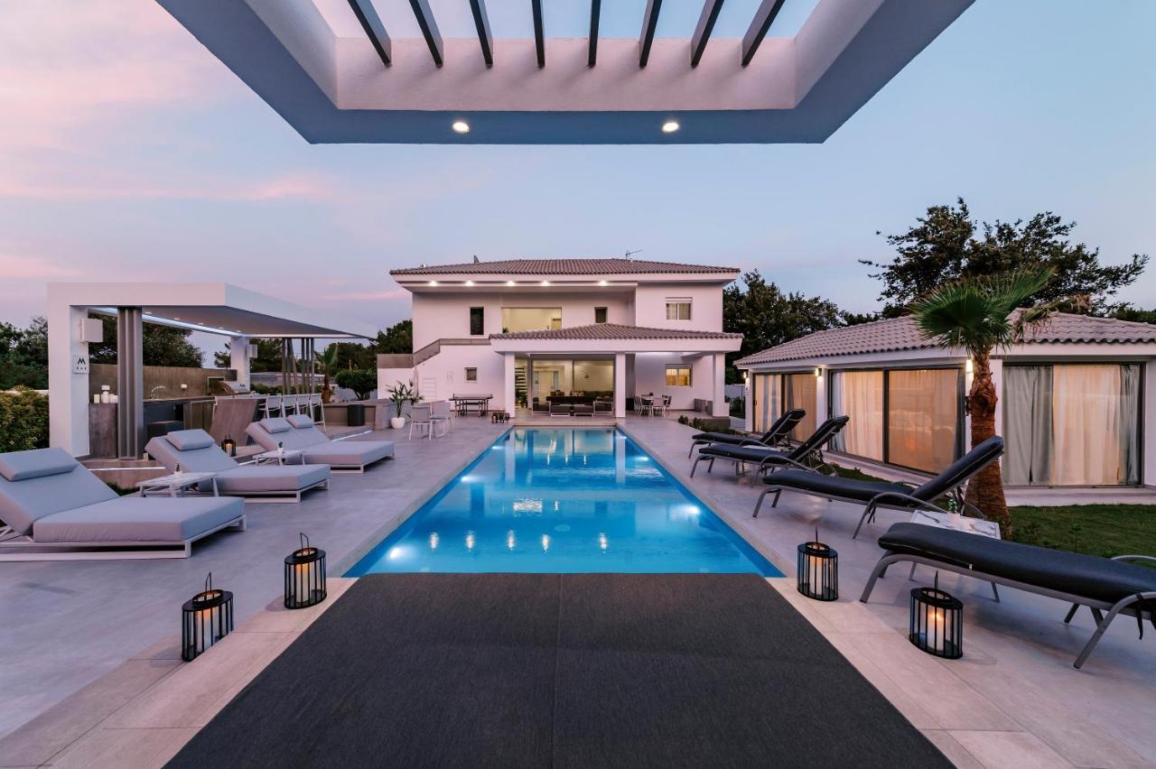 Vila M Mansion Pefki Exteriér fotografie