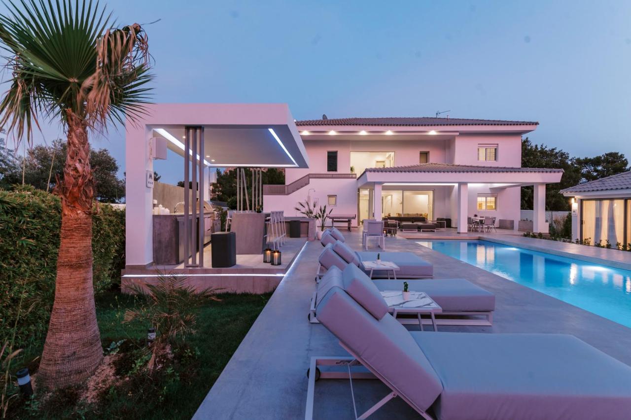 Vila M Mansion Pefki Exteriér fotografie